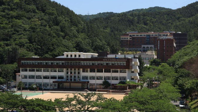 韩国留学灵山大学申请条件
